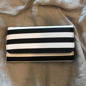 Kut from the Kloth wallet